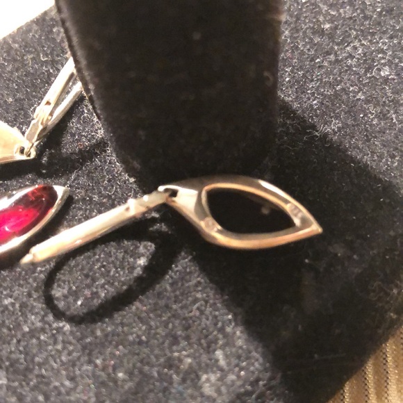 Genuine Dark Amber and silver necklace set with matching lever back earrings - Picture 6 of 6